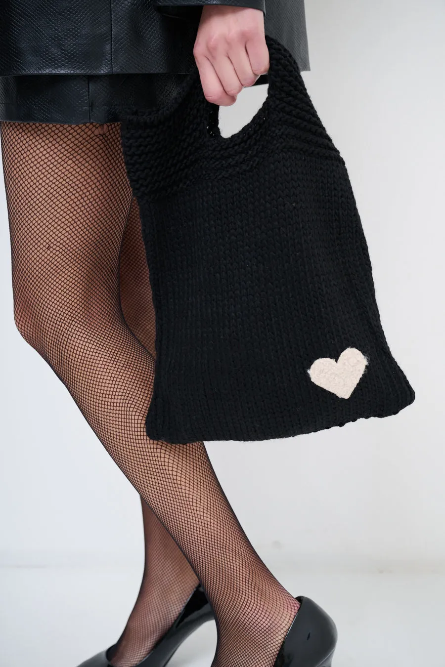 Knitted tote bag with heart detail wholesale